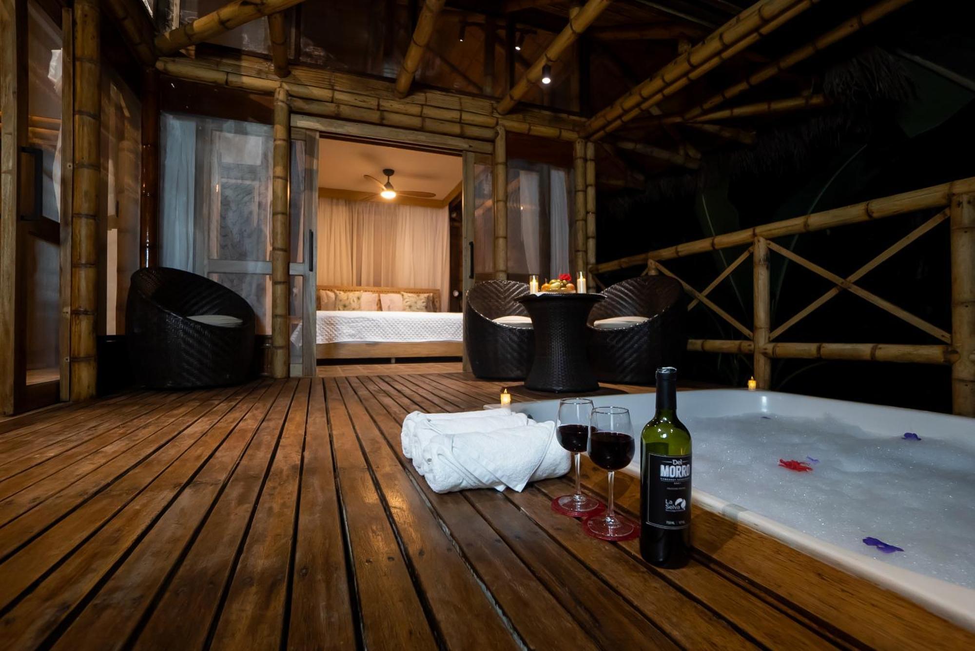 La Selva Eco-Lodge & Retreat Providencia Extérieur photo